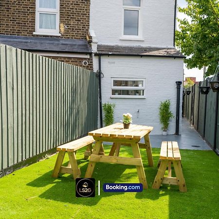 Stunning House By Ls2G Short Lets & Serviced Accommodation Greater London With Free Wifi Exteriér fotografie