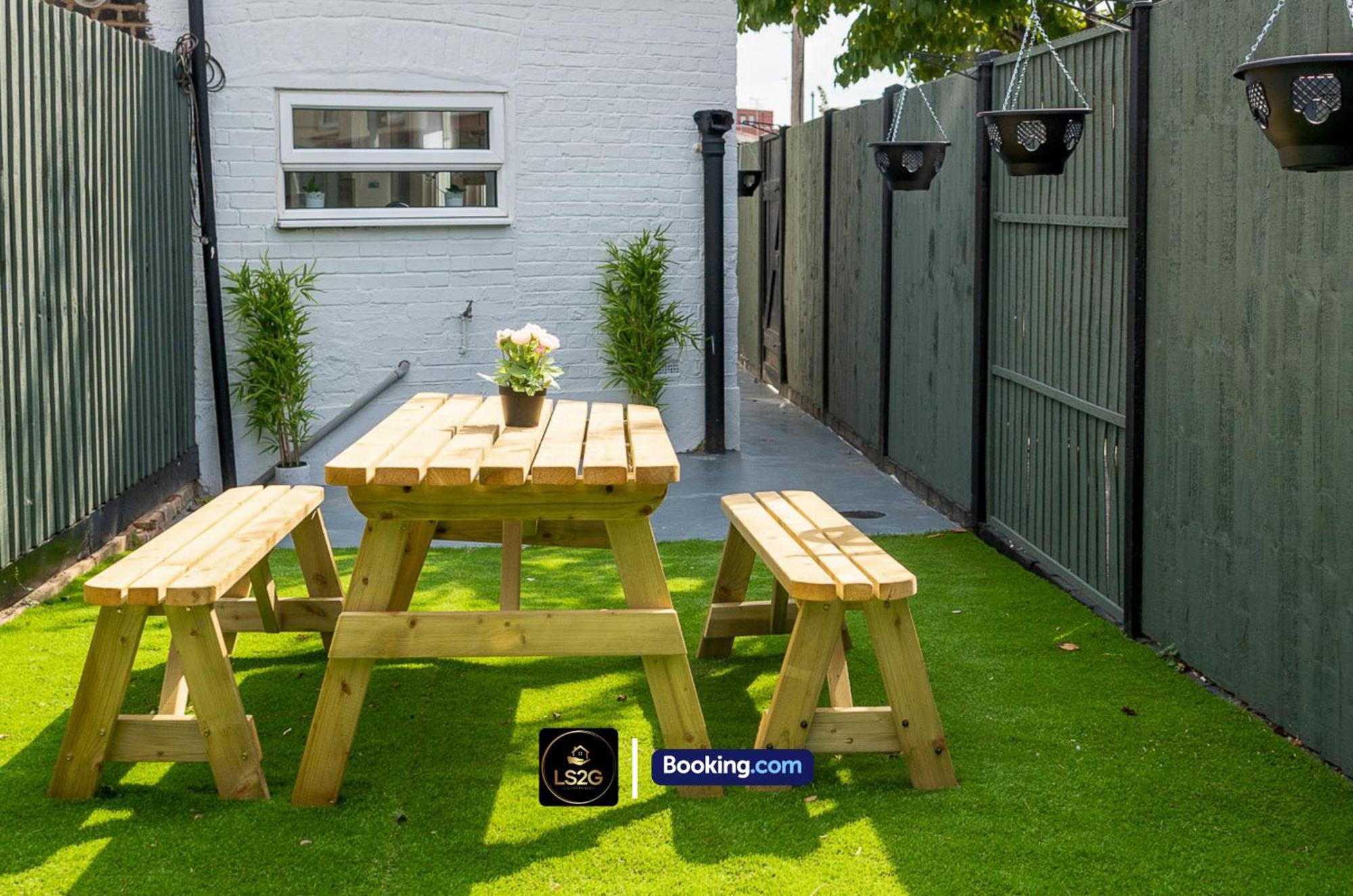 Stunning House By Ls2G Short Lets & Serviced Accommodation Greater London With Free Wifi Exteriér fotografie