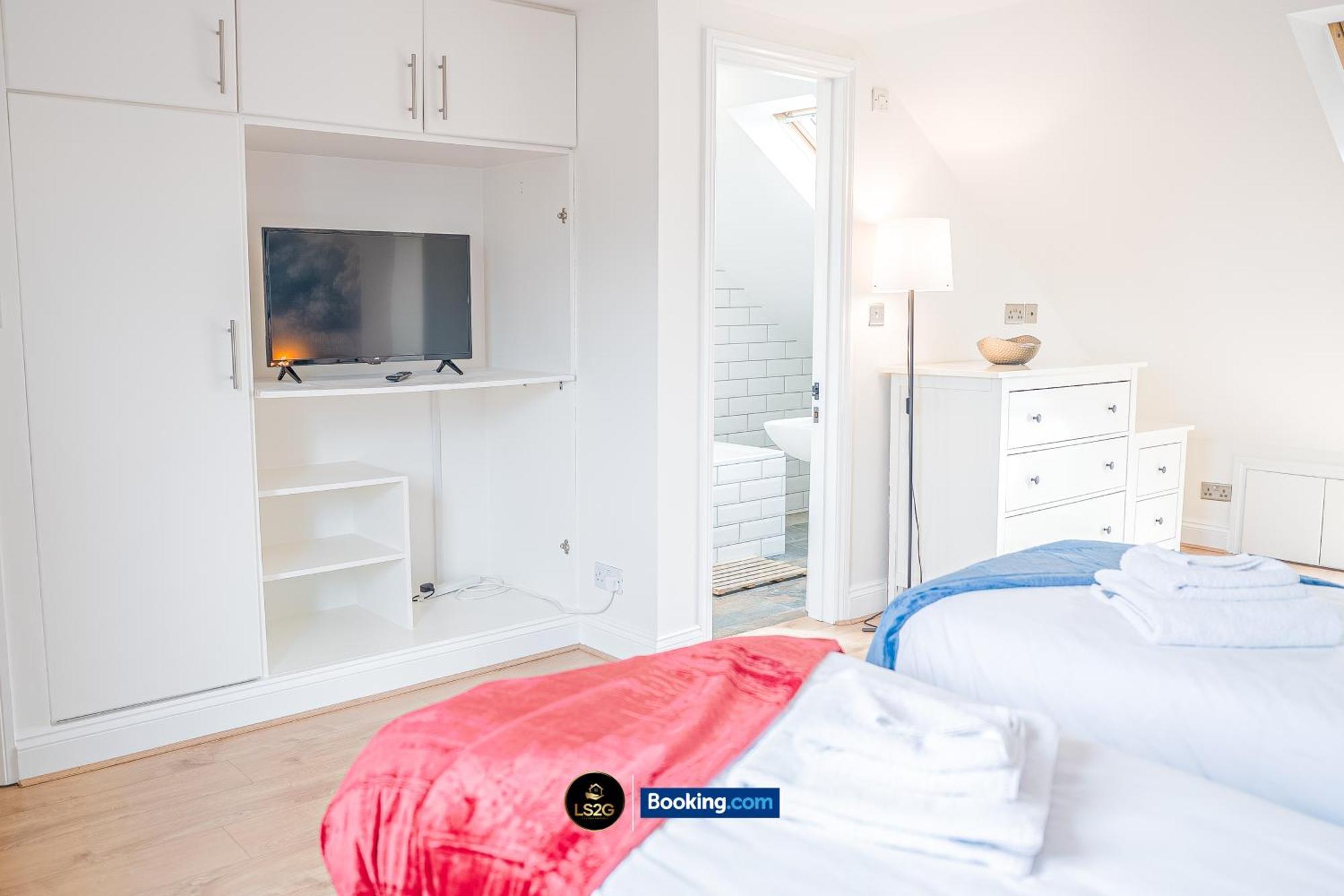 Stunning House By Ls2G Short Lets & Serviced Accommodation Greater London With Free Wifi Exteriér fotografie