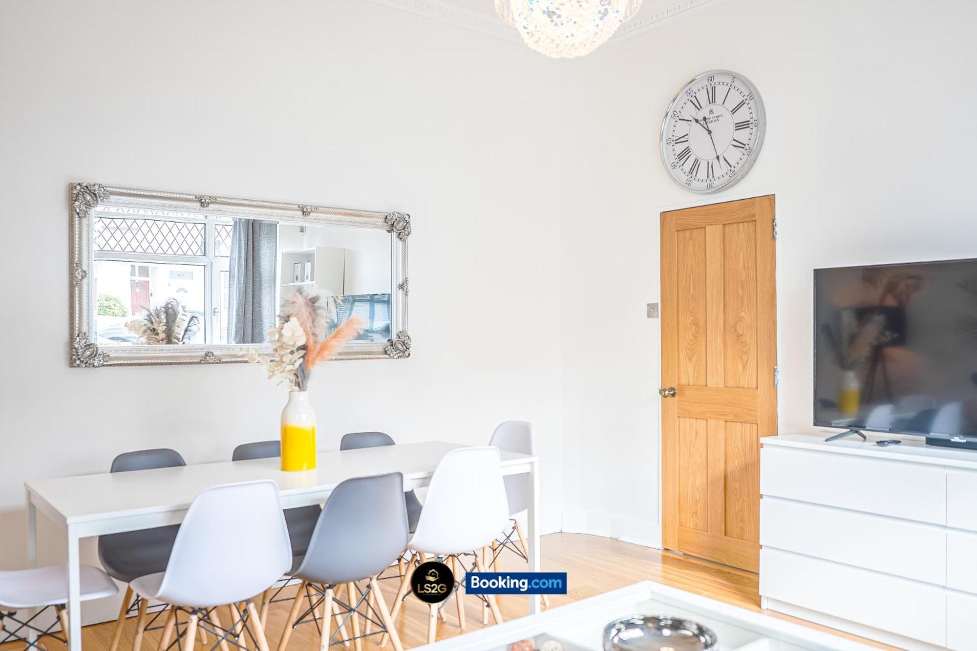 Stunning House By Ls2G Short Lets & Serviced Accommodation Greater London With Free Wifi Exteriér fotografie