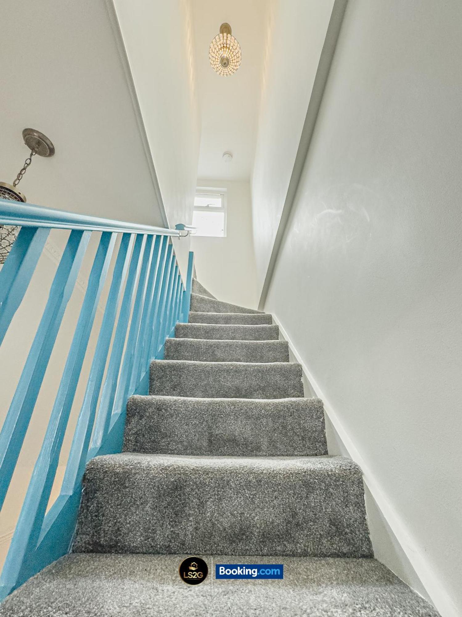 Stunning House By Ls2G Short Lets & Serviced Accommodation Greater London With Free Wifi Exteriér fotografie