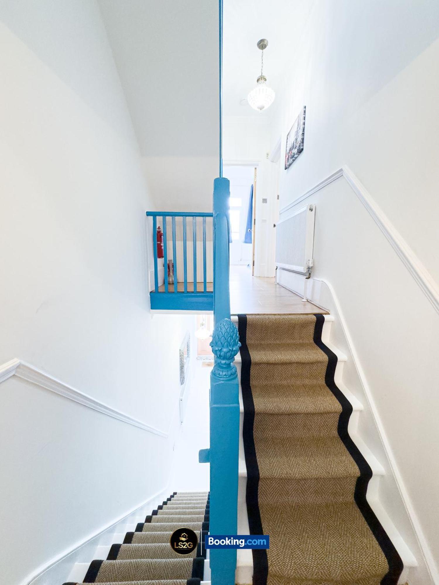 Stunning House By Ls2G Short Lets & Serviced Accommodation Greater London With Free Wifi Exteriér fotografie