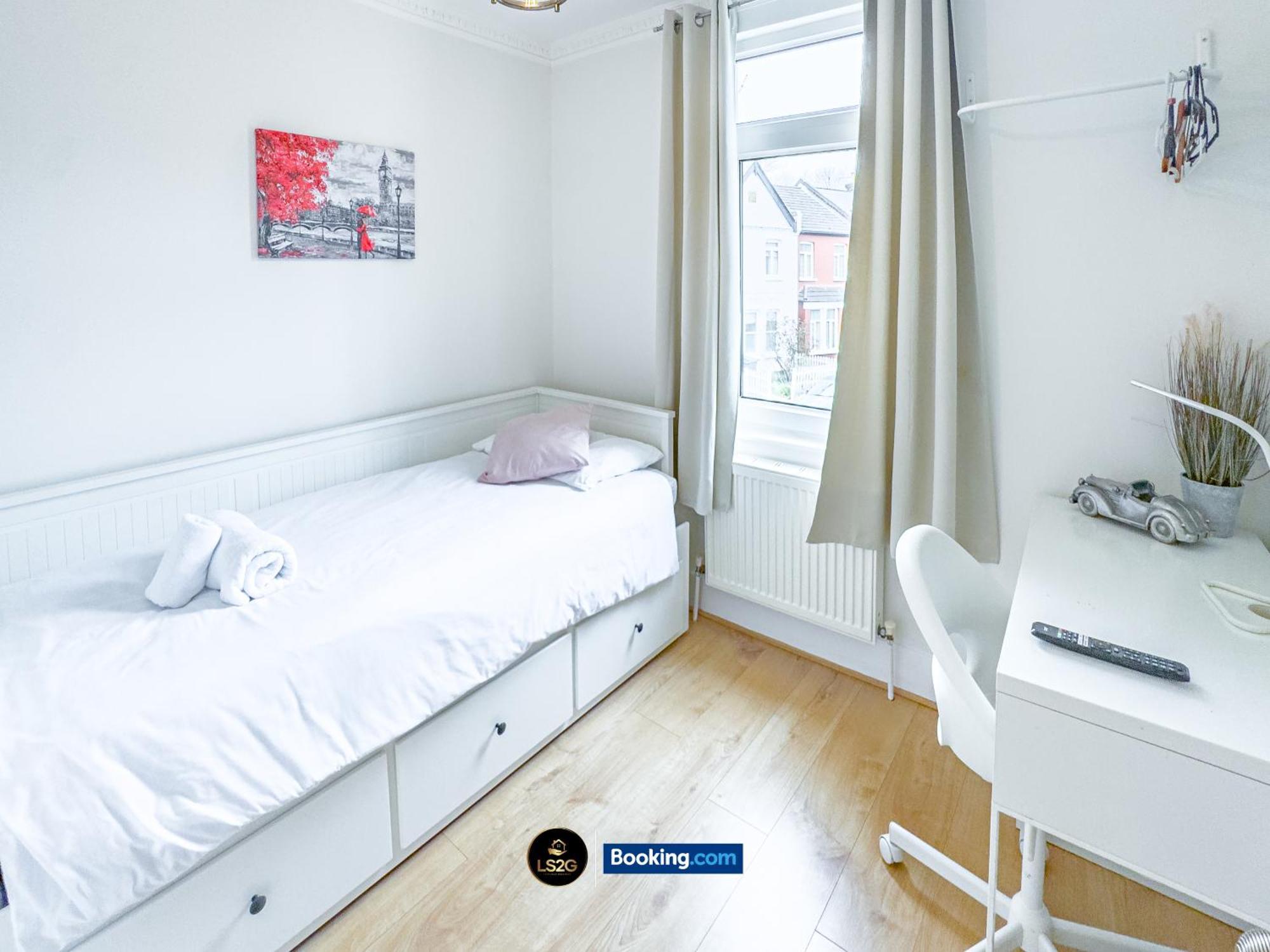 Stunning House By Ls2G Short Lets & Serviced Accommodation Greater London With Free Wifi Exteriér fotografie